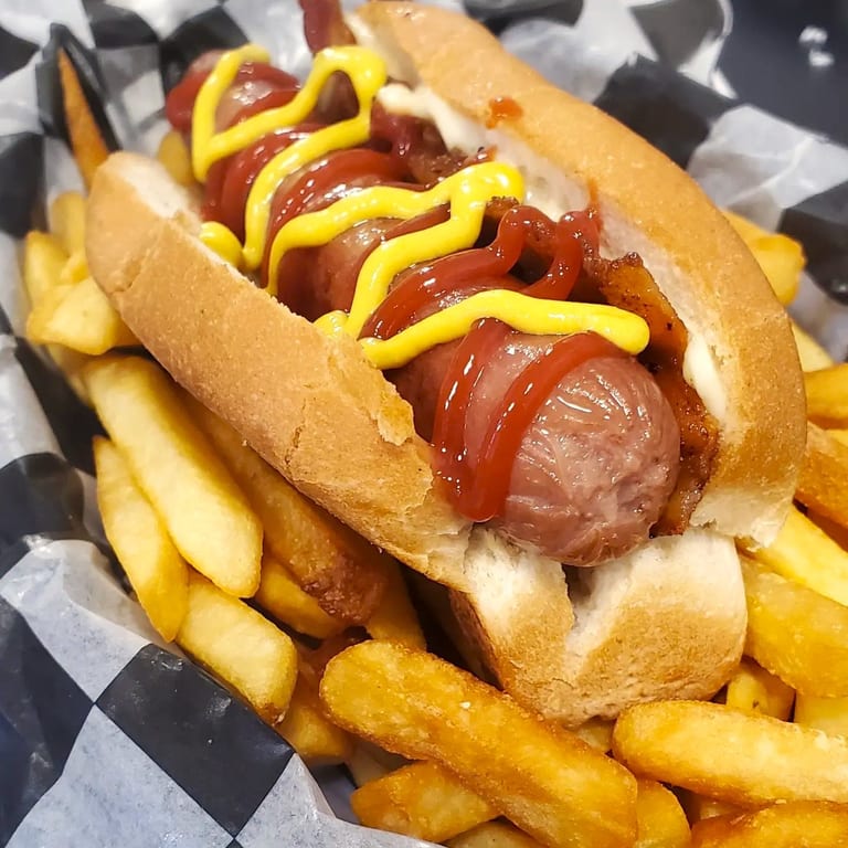 Enjoy Classic American Dishes